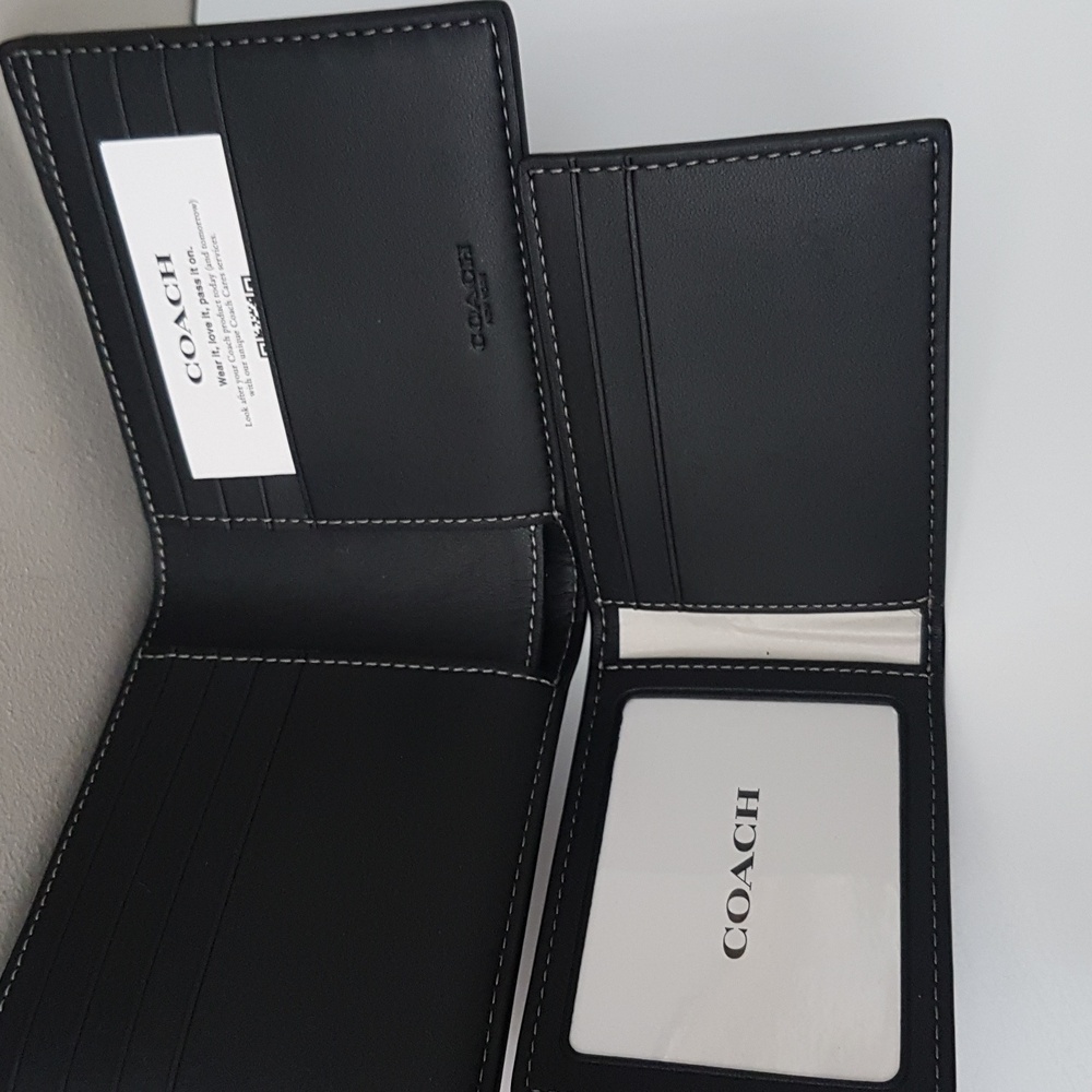 Coach Mens Leather Wallet